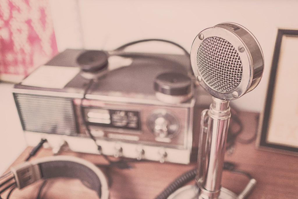 5 Ways to Use Radio to Promote Your New Release