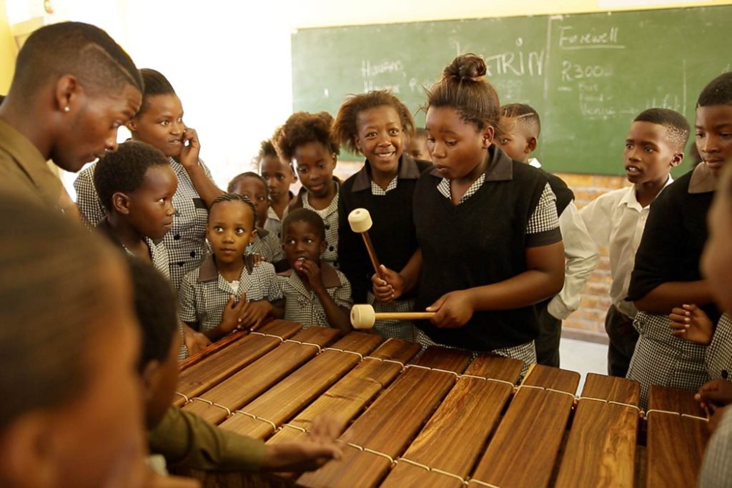 children in african classroom