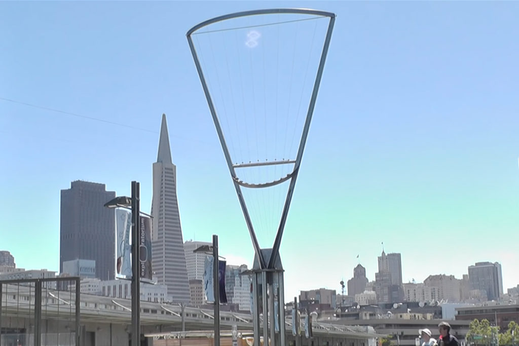 Aeolian Harp, an installation built for the Exploratorium in San Francisco in 1976 by artist Douglas Hollis.