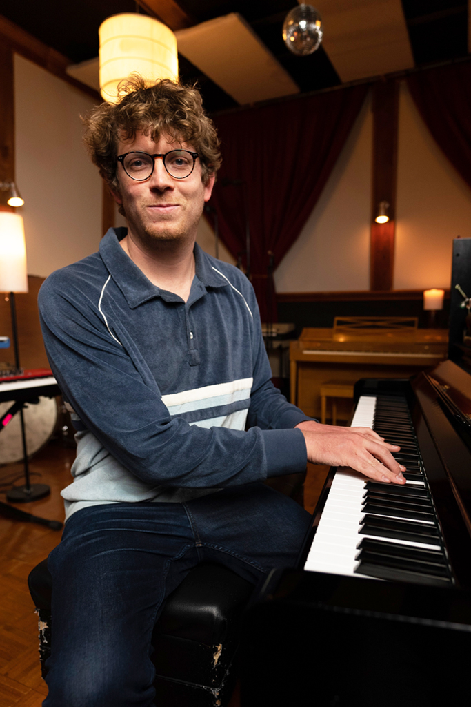 Elijah Fox at the piano (official Soundfly portrait)