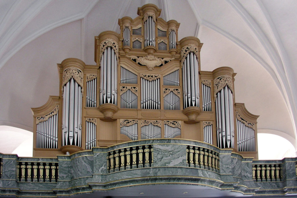 How a Pipe Organ Makes Sound